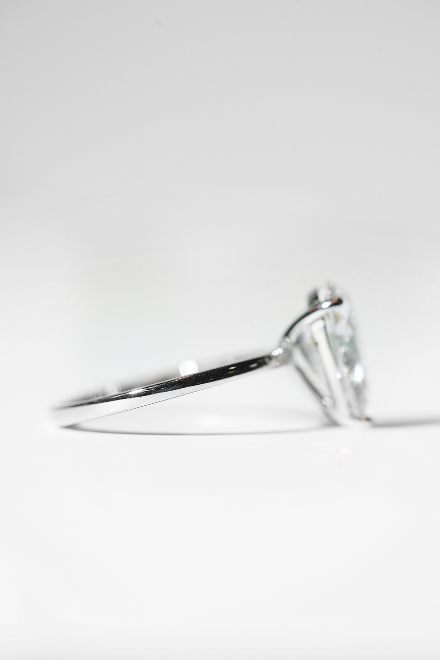 4ct Pear Shape Plain Band